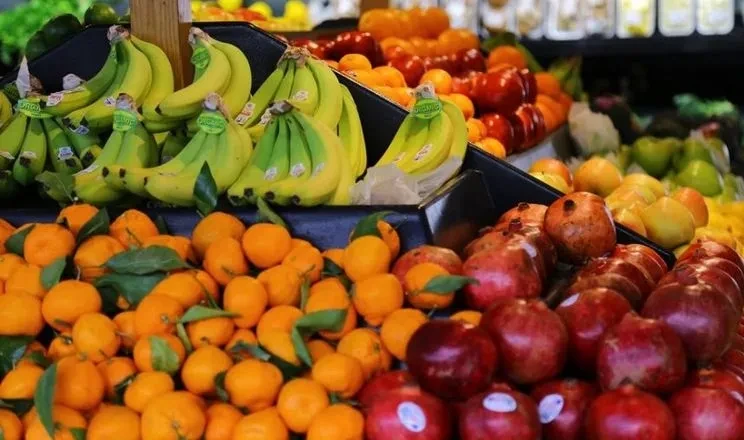 Імпорт продуктів в Україну: що купуємо за кордоном?